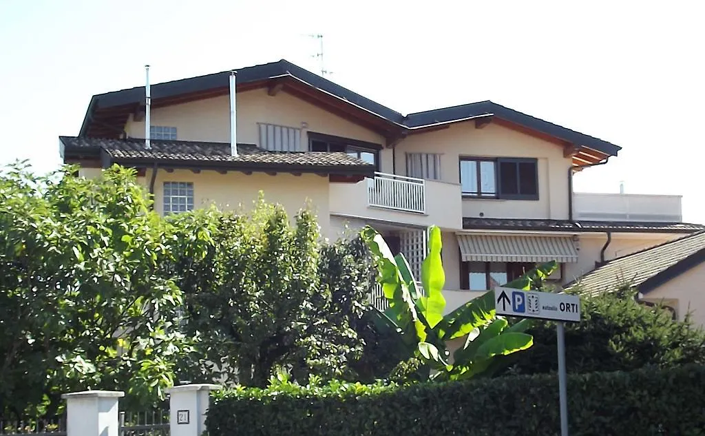 Oasi Milano Apartments Italy