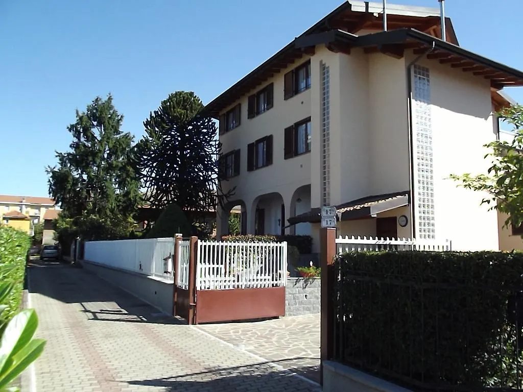 Oasi Milano Apartments 0*, Milan
