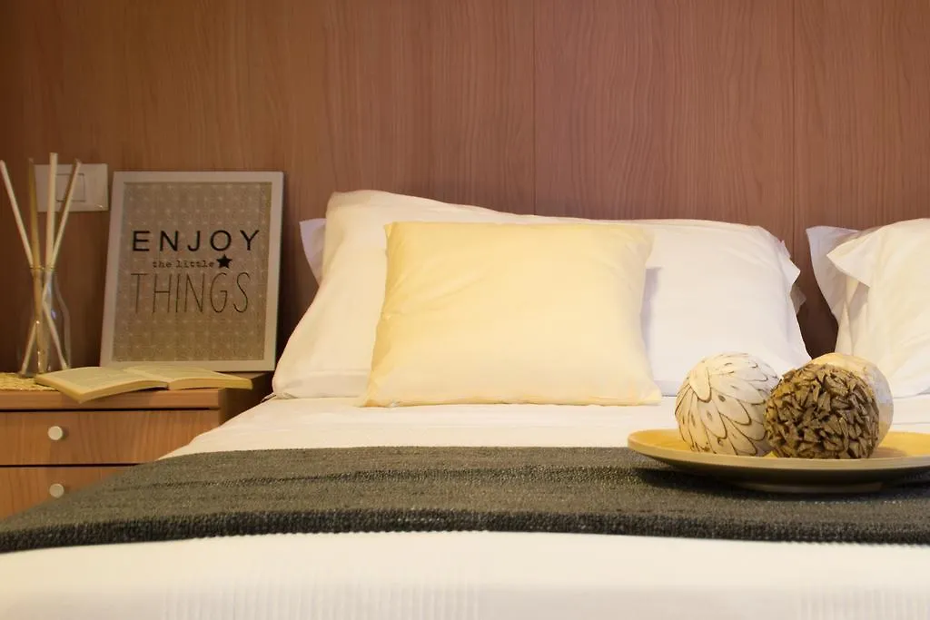 Oasi Milano Apartments 0*, Milan Italy