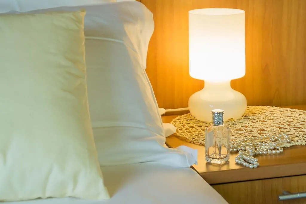Oasi Milano Apartments Italy